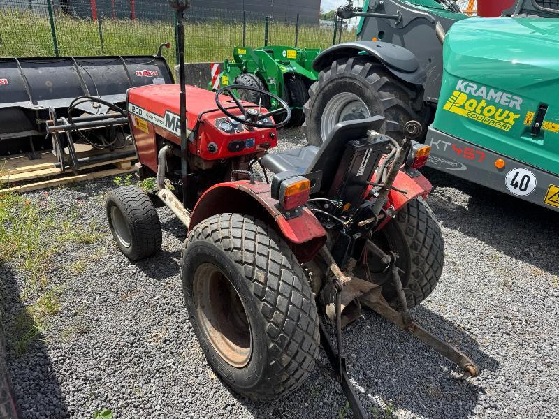 MASSEY-FERGUSON 200 - Ciągnik rolniczy: zdjęcie 2 MASSEY-FERGUSON 200 - Ciągnik rolniczy: zdjęcie 2