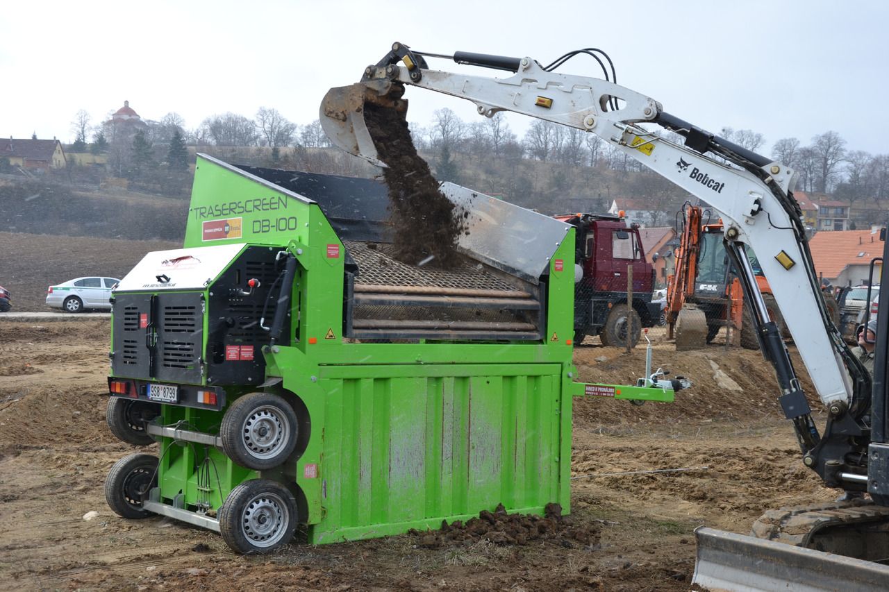 Nowy Przesiewacz DB Engineering TraserScreen DB-100: zdjęcie 11 Nowy Przesiewacz DB Engineering TraserScreen DB-100: zdjęcie 11