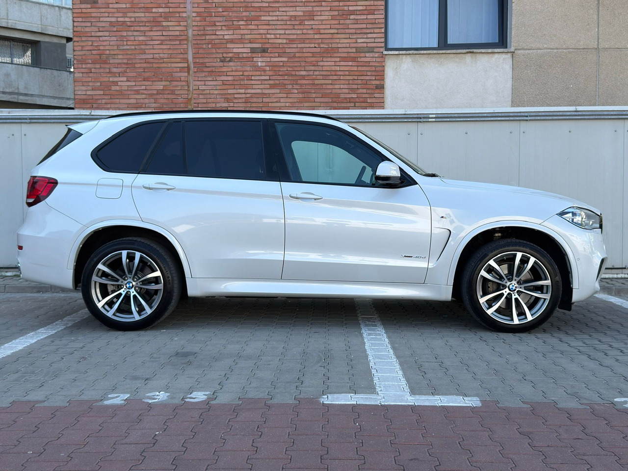 BMW X5 4.0 XDRIVE M PAKET - SUV: zdjęcie 5 BMW X5 4.0 XDRIVE M PAKET - SUV: zdjęcie 5