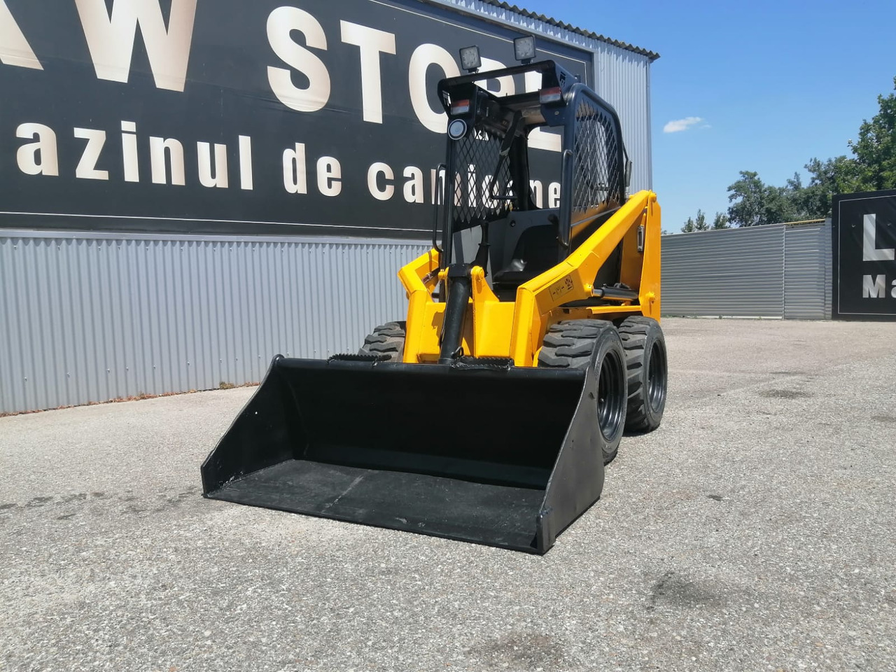 Bobcat SKID TYRE FRONT LOADER RAM ITALY - Miniładowarka: zdjęcie 1 Bobcat SKID TYRE FRONT LOADER RAM ITALY - Miniładowarka: zdjęcie 1