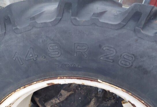 14.9R28 rengas - Valtra - Opona do Traktorów rolniczych: zdjęcie 4 14.9R28 rengas - Valtra - Opona do Traktorów rolniczych: zdjęcie 4