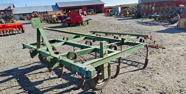 Kultivaattori 10-piikkinen - työleveys 240cm - Kultywator: zdjęcie 1 Kultivaattori 10-piikkinen - työleveys 240cm - Kultywator: zdjęcie 1