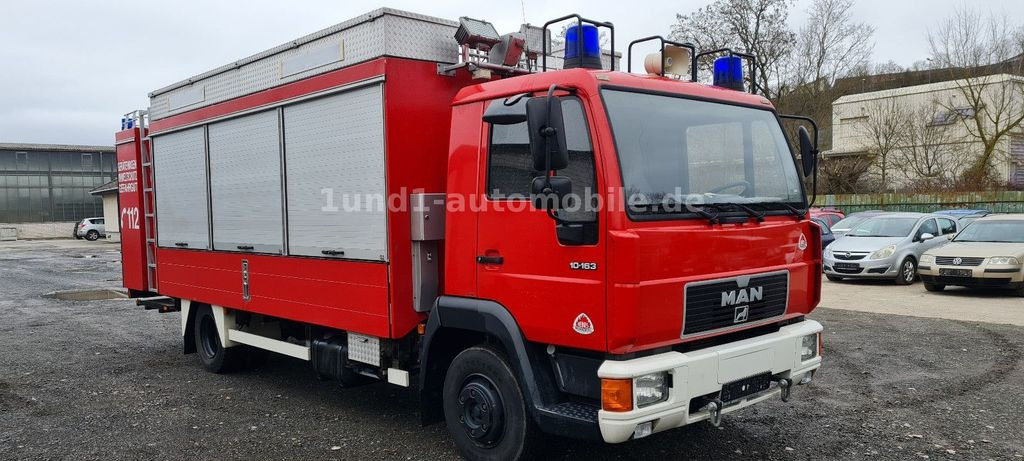 MAN 10.163 L2000 Feuerwehr GWG Nur 6.300km DEPA ELRO/VETTER 10.163 L2000 Feuerwehr GWG Nur 6.300km DEPA ELRO/VETTER - Samochód pożarniczy: zdjęcie 3 MAN 10.163 L2000 Feuerwehr GWG Nur 6.300km DEPA ELRO/VETTER 10.163 L2000 Feuerwehr GWG Nur 6.300km DEPA ELRO/VETTER - Samochód pożarniczy: zdjęcie 3