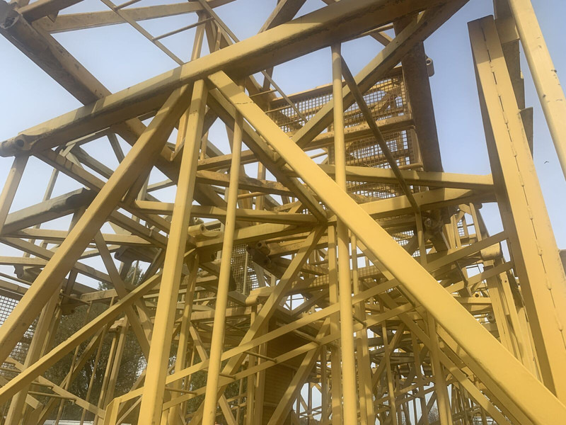 Liebherr 120HC - Żuraw wieżowy: zdjęcie 3 Liebherr 120HC - Żuraw wieżowy: zdjęcie 3