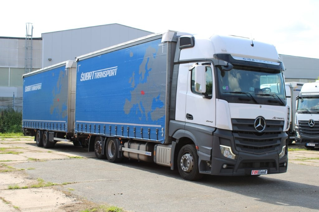 Mercedes-Benz Actros 2542 NAVIGACE + PANAV TVK 18 M (8,20m x 2,4 - Samochód ciężarowy plandeka, Przyczepa z plandeką: zdjęcie 1 Mercedes-Benz Actros 2542 NAVIGACE + PANAV TVK 18 M (8,20m x 2,4 - Samochód ciężarowy plandeka, Przyczepa z plandeką: zdjęcie 1