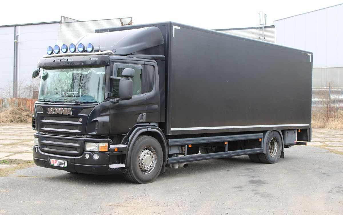 Scania P230 - Samochód ciężarowy furgon: zdjęcie 2 Scania P230 - Samochód ciężarowy furgon: zdjęcie 2