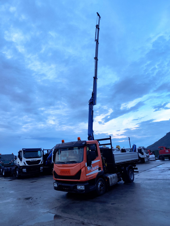 Samochod ciężarowy z HDS, Wywrotka IVECO EUROCARGO 120-90L: zdjęcie 43