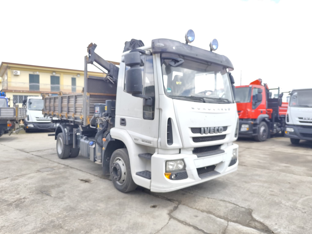 Samochod ciężarowy z HDS, Wywrotka IVECO EUROCARGO 120E28: zdjęcie 25