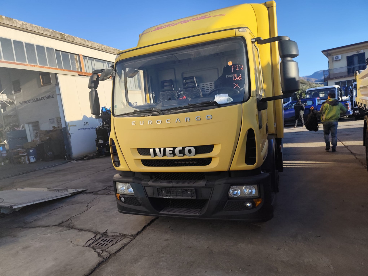 IVECO EUROCARGO 120E28P - Samochód ciężarowe pod zabudowę: zdjęcie 2 IVECO EUROCARGO 120E28P - Samochód ciężarowe pod zabudowę: zdjęcie 2