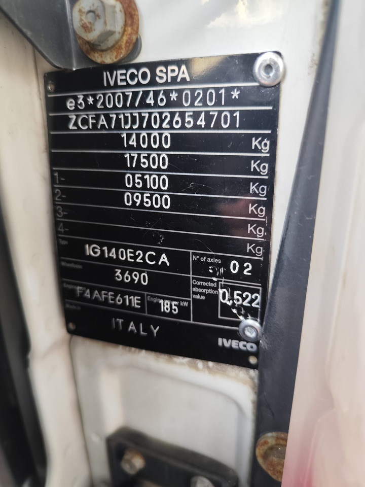 IVECO EUROCARGO 140-250 - Samochod ciężarowy z HDS: zdjęcie 2 IVECO EUROCARGO 140-250 - Samochod ciężarowy z HDS: zdjęcie 2