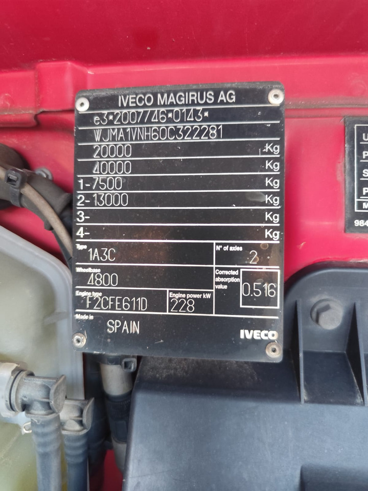 IVECO STRALIS 190S31 - Ciężarówka hakowiec: zdjęcie 2 IVECO STRALIS 190S31 - Ciężarówka hakowiec: zdjęcie 2