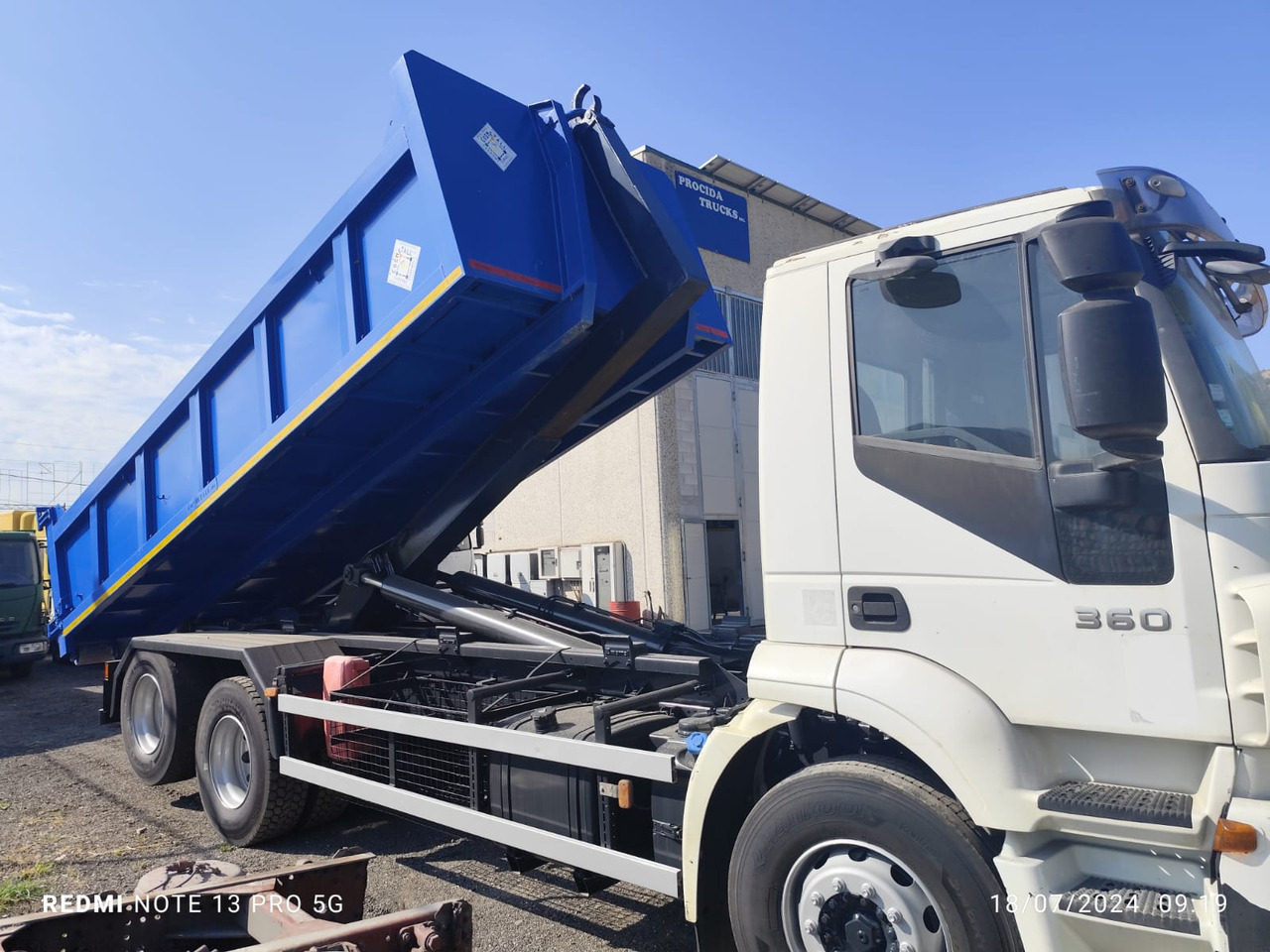 IVECO STRALIS 260S36 - Ciężarówka hakowiec: zdjęcie 3 IVECO STRALIS 260S36 - Ciężarówka hakowiec: zdjęcie 3