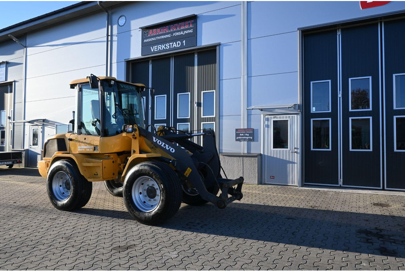 Volvo L30G - Ładowarka kołowa: zdjęcie 5 Volvo L30G - Ładowarka kołowa: zdjęcie 5