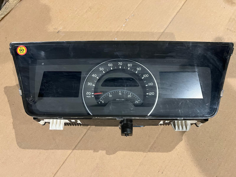 Continental FH4 - Deska rozdzielcza: zdjęcie 1 Continental FH4 - Deska rozdzielcza: zdjęcie 1