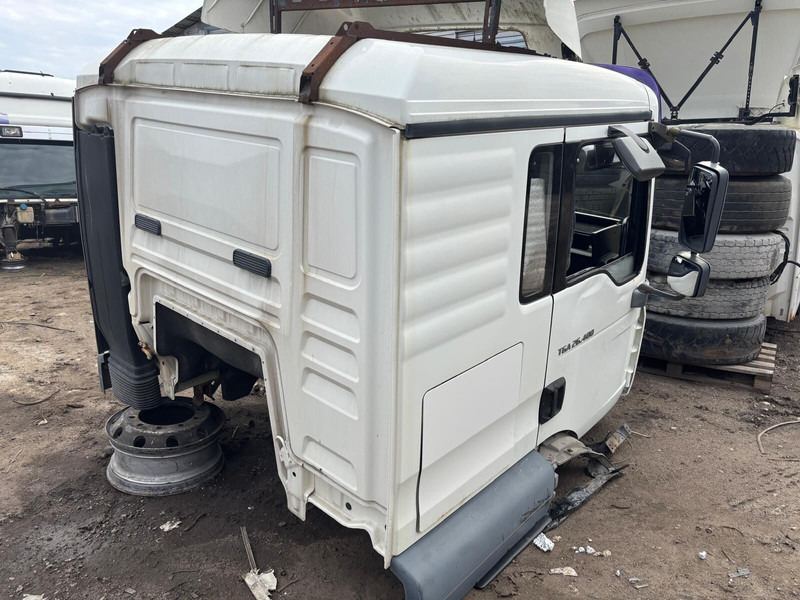 MAN F99/L34 - Kabina i wnętrze: zdjęcie 3 MAN F99/L34 - Kabina i wnętrze: zdjęcie 3