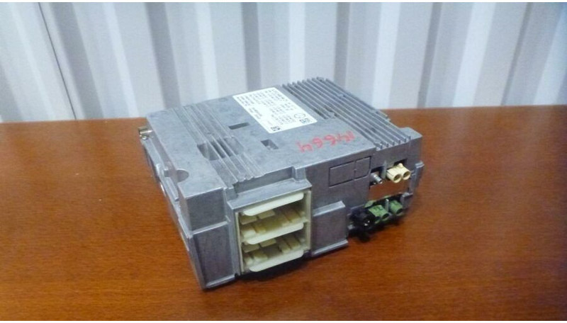 Mercedes-Benz ICC5 - ECU: zdjęcie 1 Mercedes-Benz ICC5 - ECU: zdjęcie 1