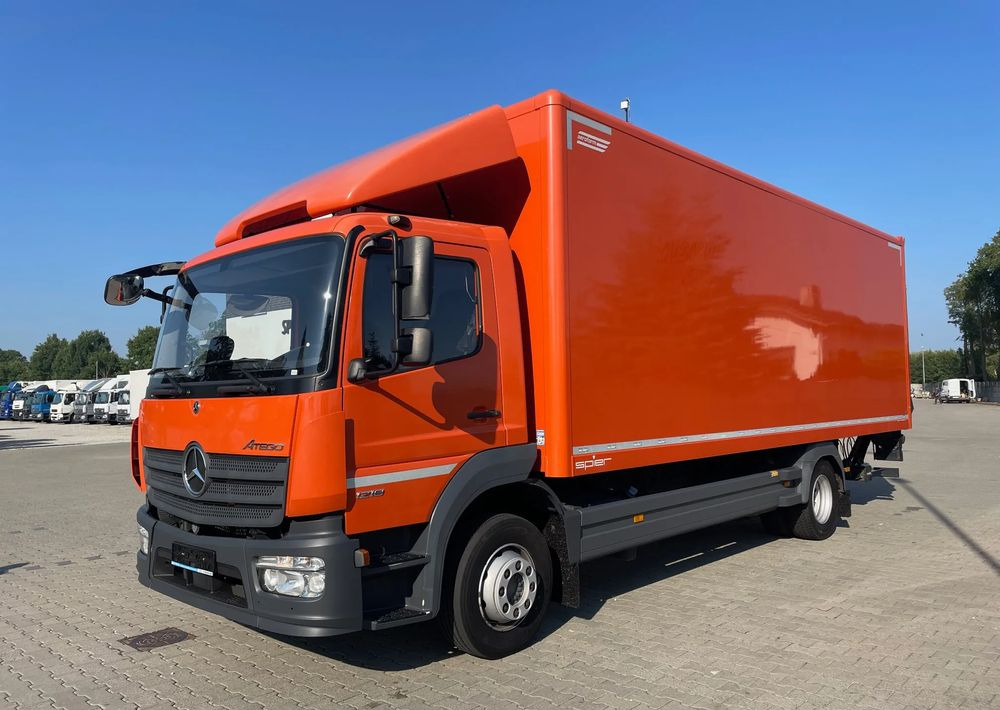 Mercedes-Benz ATEGO 1218 - Samochód ciężarowy furgon: zdjęcie 4 Mercedes-Benz ATEGO 1218 - Samochód ciężarowy furgon: zdjęcie 4