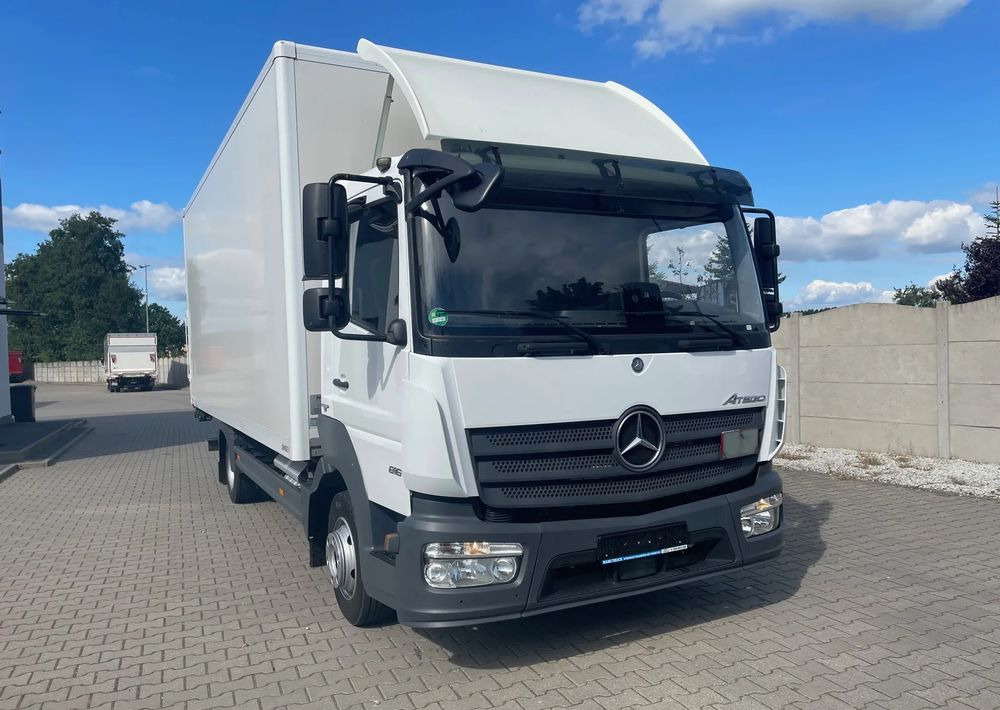 Mercedes-Benz ATEGO 816 ,ładowność 3,1 tony! - Samochód ciężarowy furgon: zdjęcie 3 Mercedes-Benz ATEGO 816 ,ładowność 3,1 tony! - Samochód ciężarowy furgon: zdjęcie 3