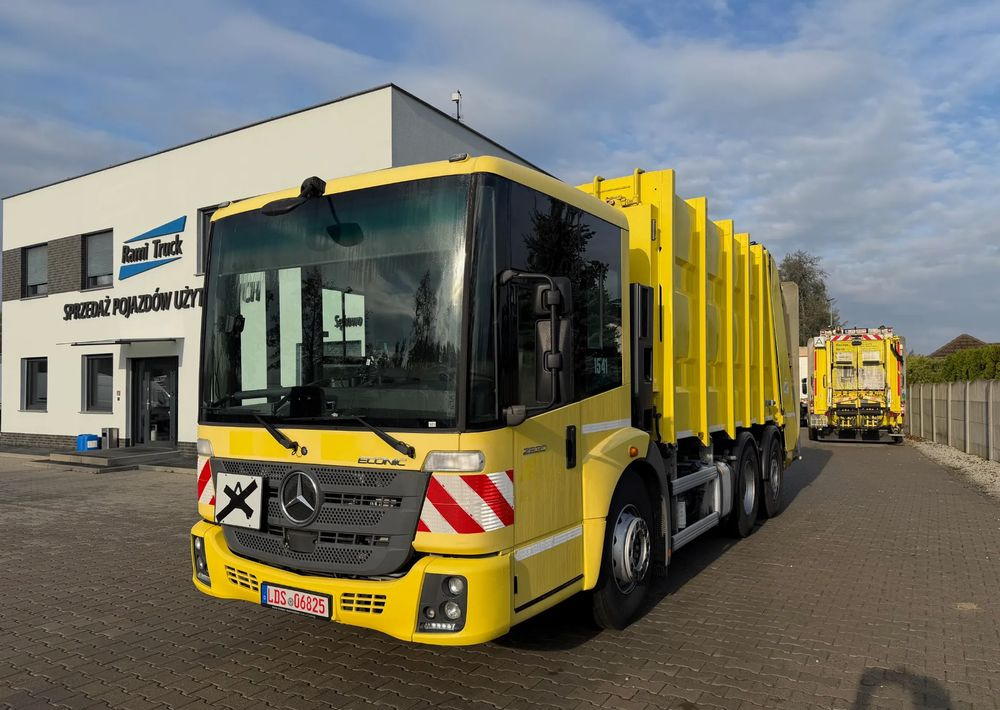 Mercedes-Benz ECONIC 2630, EURO6/ ŚMECIARKA/ ZOELLER/ DELTA - Śmieciarka: zdjęcie 1 Mercedes-Benz ECONIC 2630, EURO6/ ŚMECIARKA/ ZOELLER/ DELTA - Śmieciarka: zdjęcie 1