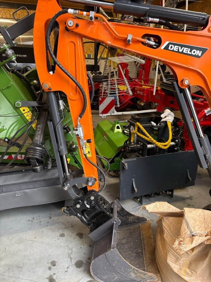 Develon DX 19 Z-7 - Minikoparka: zdjęcie 3 Develon DX 19 Z-7 - Minikoparka: zdjęcie 3