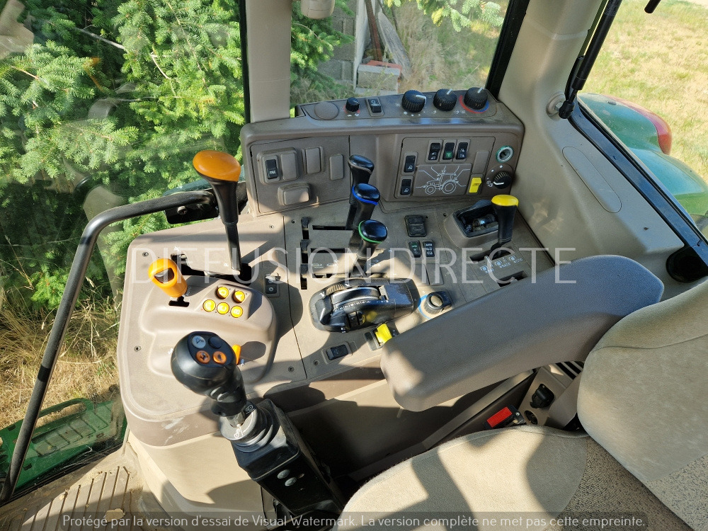 JOHN DEERE TRACTEUR AGRICOLE 6110M - Ciągnik rolniczy: zdjęcie 4 JOHN DEERE TRACTEUR AGRICOLE 6110M - Ciągnik rolniczy: zdjęcie 4