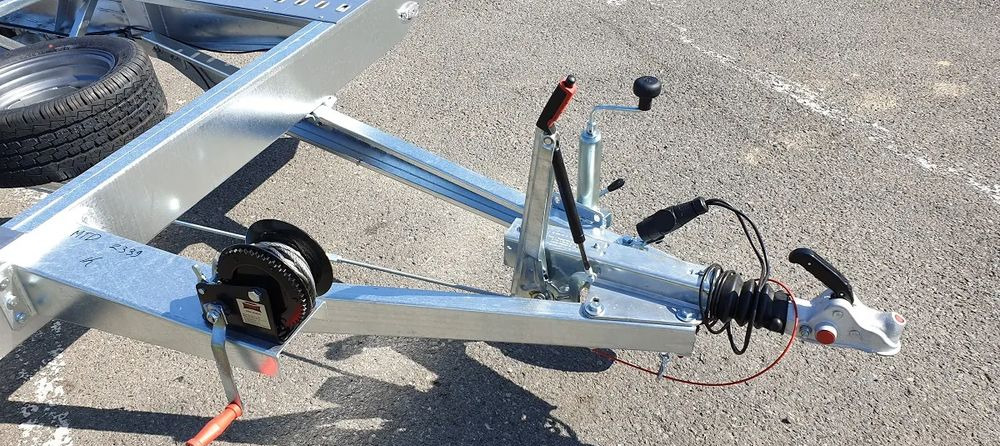 Niewiadów JUPITER 4x2,1m R13C NOWY MODEL - Przyczepa samochodowa: zdjęcie 5 Niewiadów JUPITER 4x2,1m R13C NOWY MODEL - Przyczepa samochodowa: zdjęcie 5