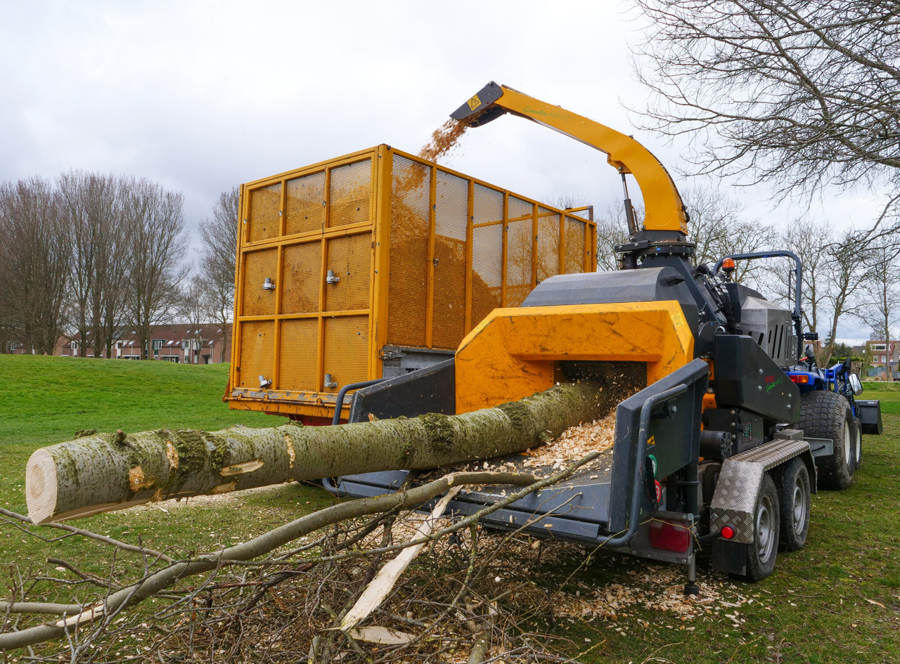 Rozdrabniacz do drewna Jaguar 40 3-point linkage: zdjęcie 17 Rozdrabniacz do drewna Jaguar 40 3-point linkage: zdjęcie 17