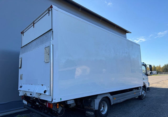 Mercedes-BenzAtego kaappi + perälauta - Samochód ciężarowy furgon: zdjęcie 5 Mercedes-BenzAtego kaappi + perälauta - Samochód ciężarowy furgon: zdjęcie 5