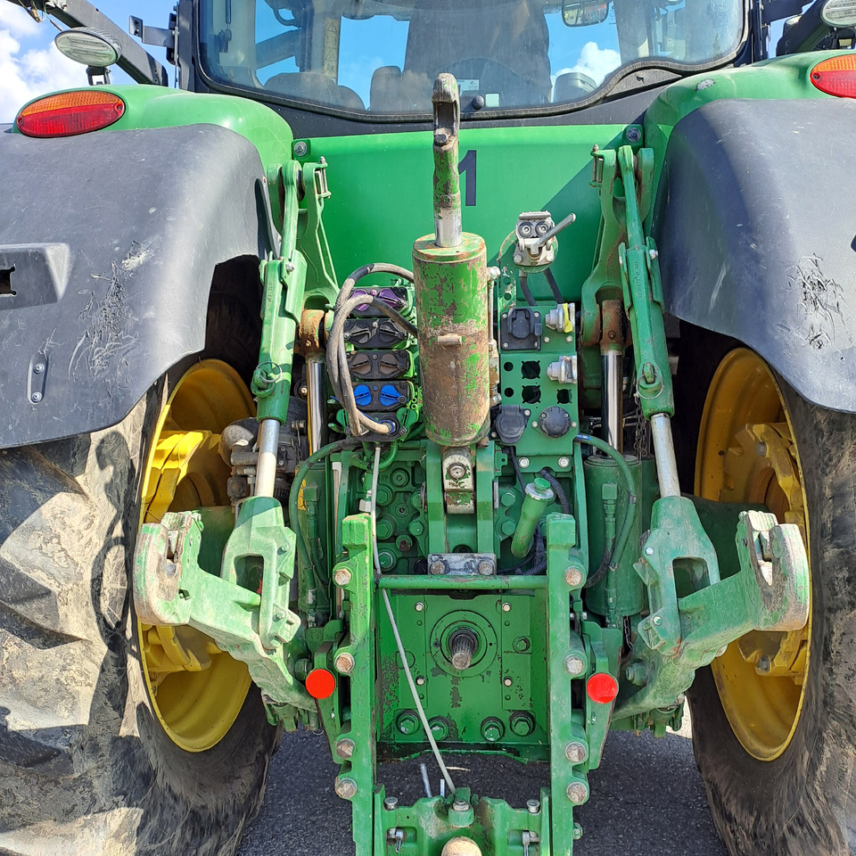 JOHN DEERE 7310R - ASTA AGRIBERTOCCHI - Ciągnik rolniczy: zdjęcie 4 JOHN DEERE 7310R - ASTA AGRIBERTOCCHI - Ciągnik rolniczy: zdjęcie 4