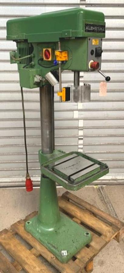 Säulenbohrmaschine ALZMETALL - Wiertarka stołowa: zdjęcie 2 Säulenbohrmaschine ALZMETALL - Wiertarka stołowa: zdjęcie 2