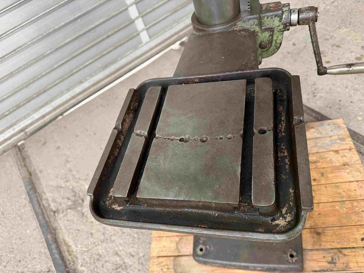 Säulenbohrmaschine FLOTT - Wiertarka stołowa: zdjęcie 3 Säulenbohrmaschine FLOTT - Wiertarka stołowa: zdjęcie 3