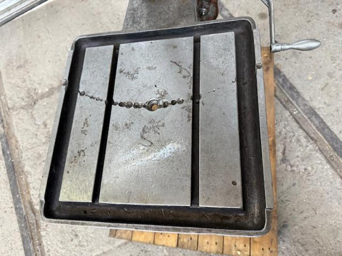 Säulenbohrmaschine GILLARDON - Wiertarka stołowa: zdjęcie 2 Säulenbohrmaschine GILLARDON - Wiertarka stołowa: zdjęcie 2