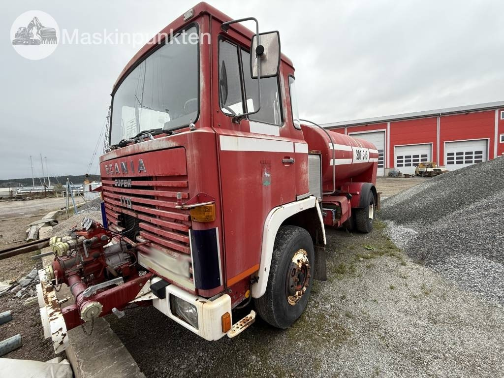 Scania 11050 brandbil - Samochód pożarniczy: zdjęcie 1 Scania 11050 brandbil - Samochód pożarniczy: zdjęcie 1