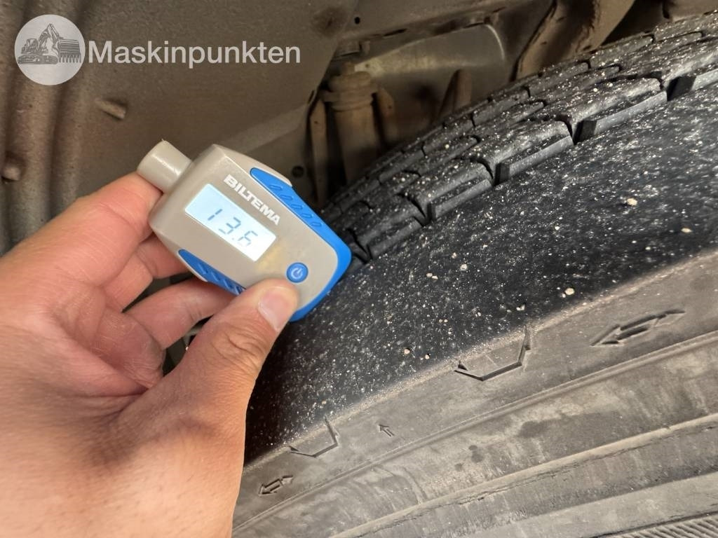 Scania P 320 - Samochód ciężarowy furgon: zdjęcie 5 Scania P 320 - Samochód ciężarowy furgon: zdjęcie 5