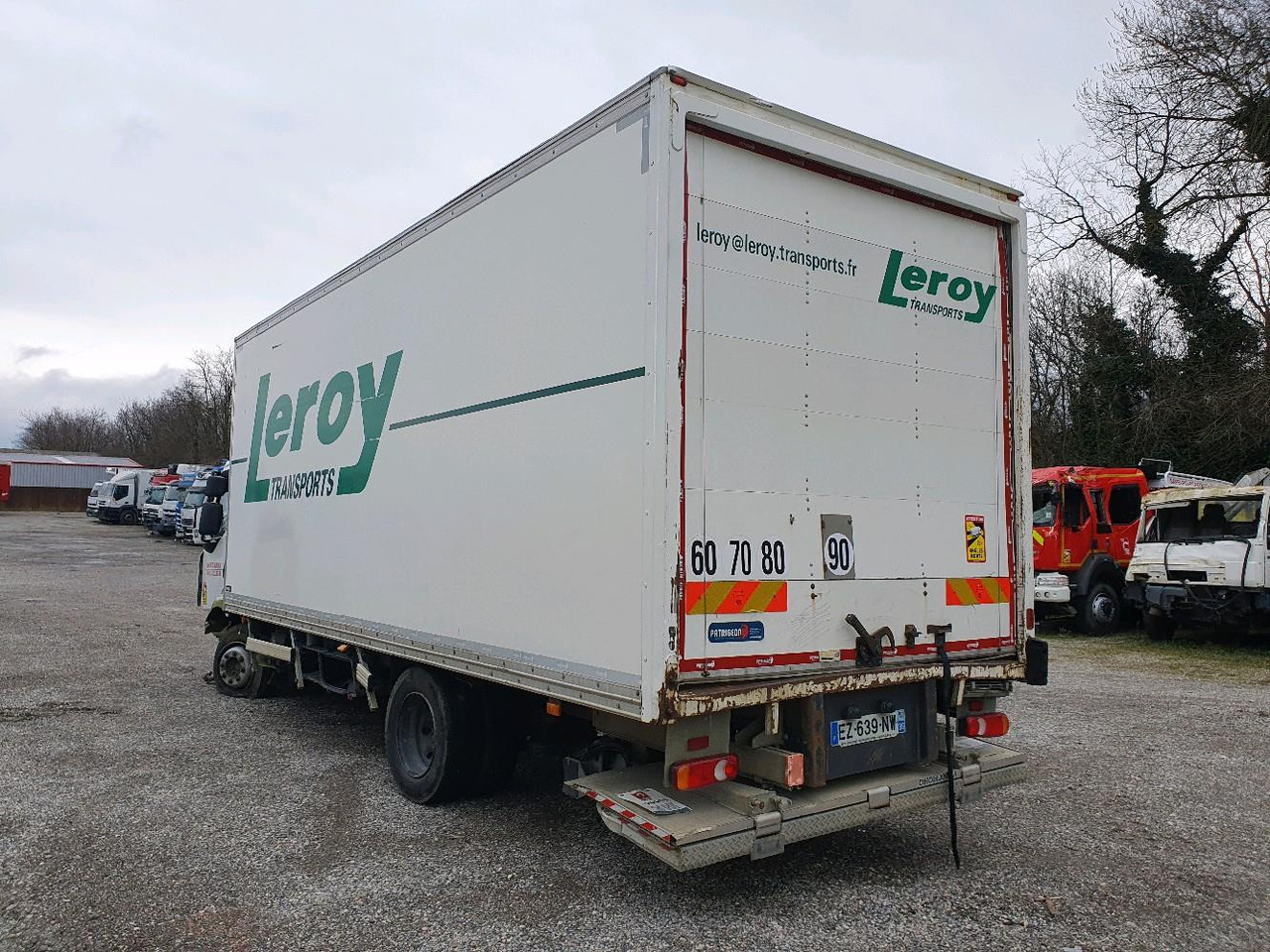 Samochód ciężarowy furgon RENAULT D 12 DTI 215: zdjęcie 7 Samochód ciężarowy furgon RENAULT D 12 DTI 215: zdjęcie 7