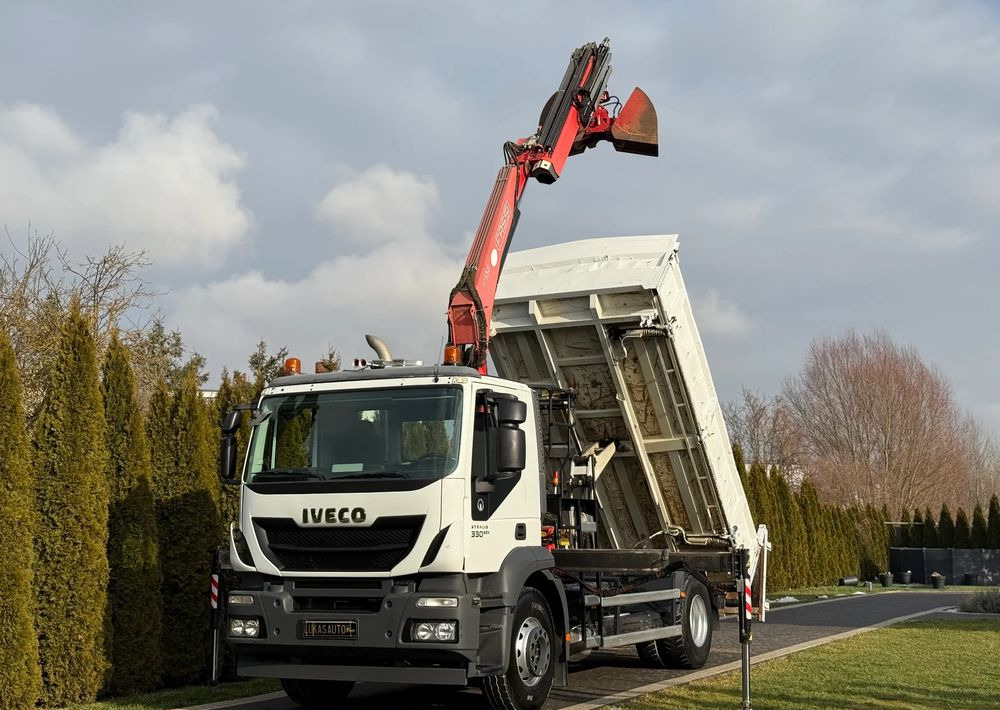 Iveco STRALIS 330 / 4x2 / FASSI F135 / WYWROTKA - Wywrotka: zdjęcie 1 Iveco STRALIS 330 / 4x2 / FASSI F135 / WYWROTKA - Wywrotka: zdjęcie 1
