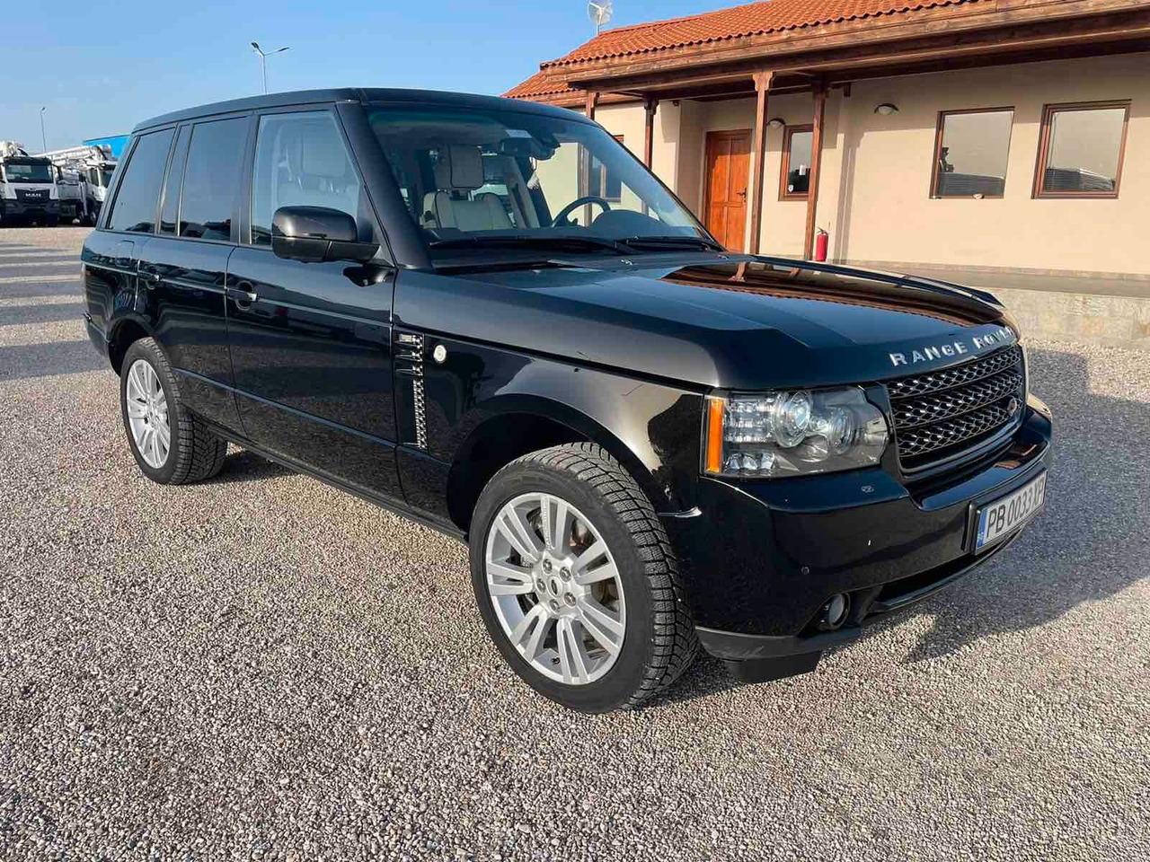 Land Rover Range Rover Vogue 4.4 TDV8 - SUV: zdjęcie 1 Land Rover Range Rover Vogue 4.4 TDV8 - SUV: zdjęcie 1