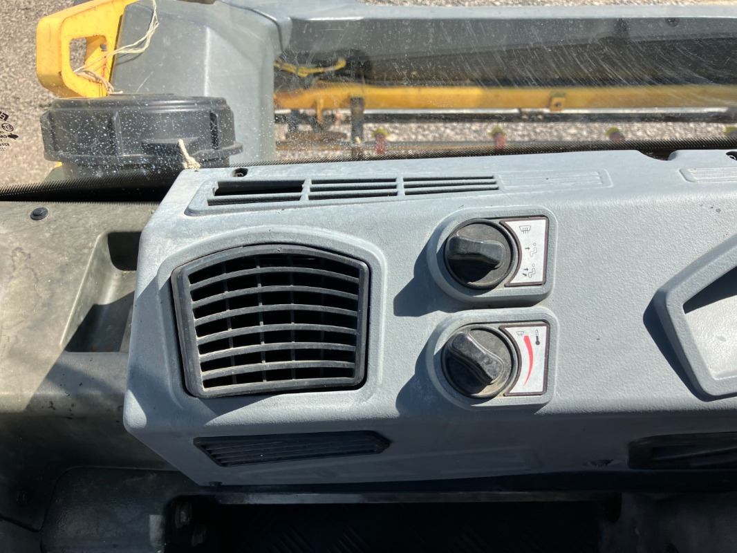 BOMAG DE BW 161 AD-5 Stage IIIb/Tier 4i - Walec drogowy: zdjęcie 4 BOMAG DE BW 161 AD-5 Stage IIIb/Tier 4i - Walec drogowy: zdjęcie 4