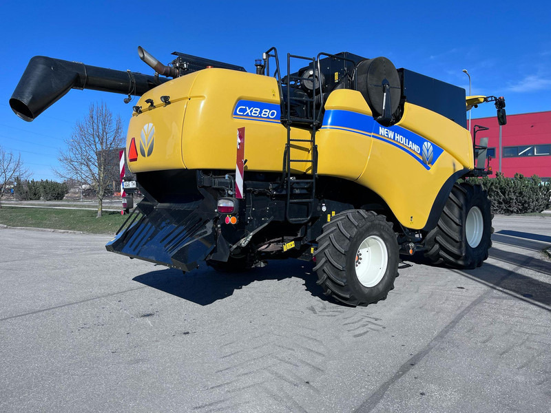 New Holland CX 8.80 - Kombajn zbożowy: zdjęcie 3 New Holland CX 8.80 - Kombajn zbożowy: zdjęcie 3