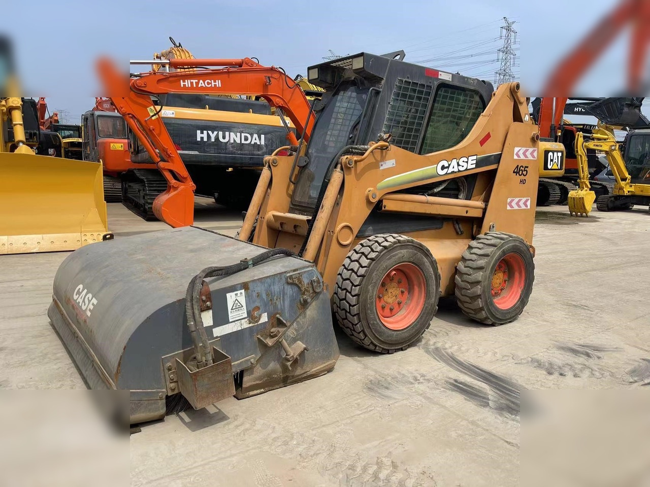 Miniładowarka CASE 85XT: zdjęcie 1