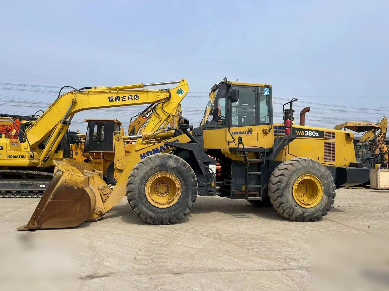 KOMATSU WA380Z-6 - Ładowarka kołowa: zdjęcie 5 KOMATSU WA380Z-6 - Ładowarka kołowa: zdjęcie 5
