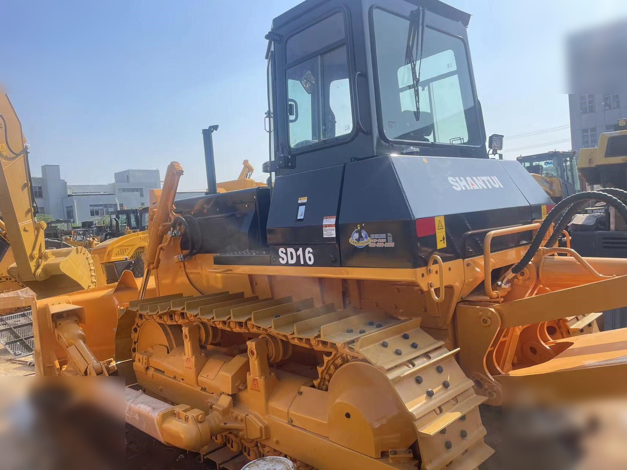 SHANTUI SD16 - Spycharka: zdjęcie 3 SHANTUI SD16 - Spycharka: zdjęcie 3