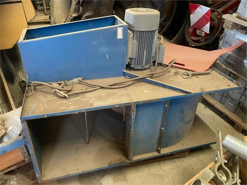 Kongskilde HVL 150, 15 hk - Sprzęt po zbiorze: zdjęcie 2 Kongskilde HVL 150, 15 hk - Sprzęt po zbiorze: zdjęcie 2