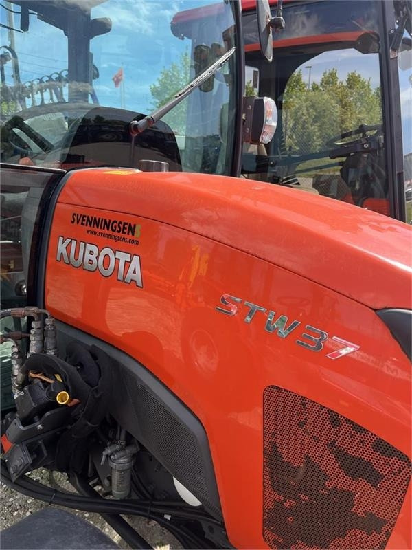 Kubota STW37 Kun 1145 timer - Ciągnik komunalny: zdjęcie 5 Kubota STW37 Kun 1145 timer - Ciągnik komunalny: zdjęcie 5