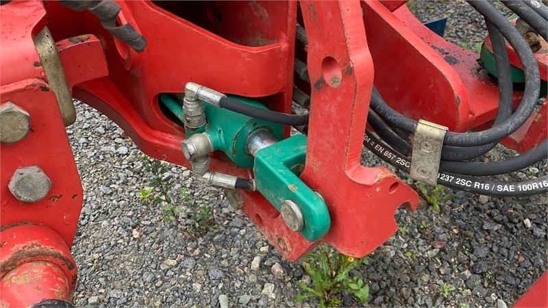 Kverneland EG 100-300-28 - Pług: zdjęcie 3 Kverneland EG 100-300-28 - Pług: zdjęcie 3