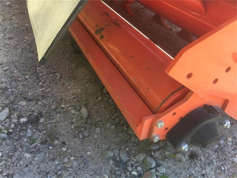 Perfect KT-300 - Kosiarka rolnicza: zdjęcie 5 Perfect KT-300 - Kosiarka rolnicza: zdjęcie 5