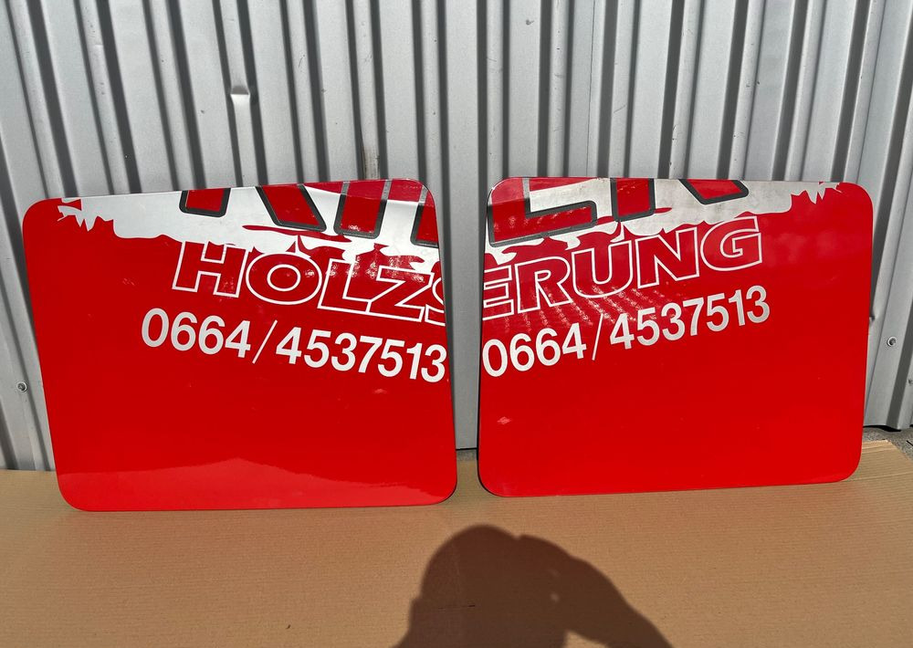 Drzwiczki schowka Scania S R klapa drzwi NGS NGR - Nadwozie i zewnętrzne elementy do Samochodów ciężarowych: zdjęcie 1 Drzwiczki schowka Scania S R klapa drzwi NGS NGR - Nadwozie i zewnętrzne elementy do Samochodów ciężarowych: zdjęcie 1