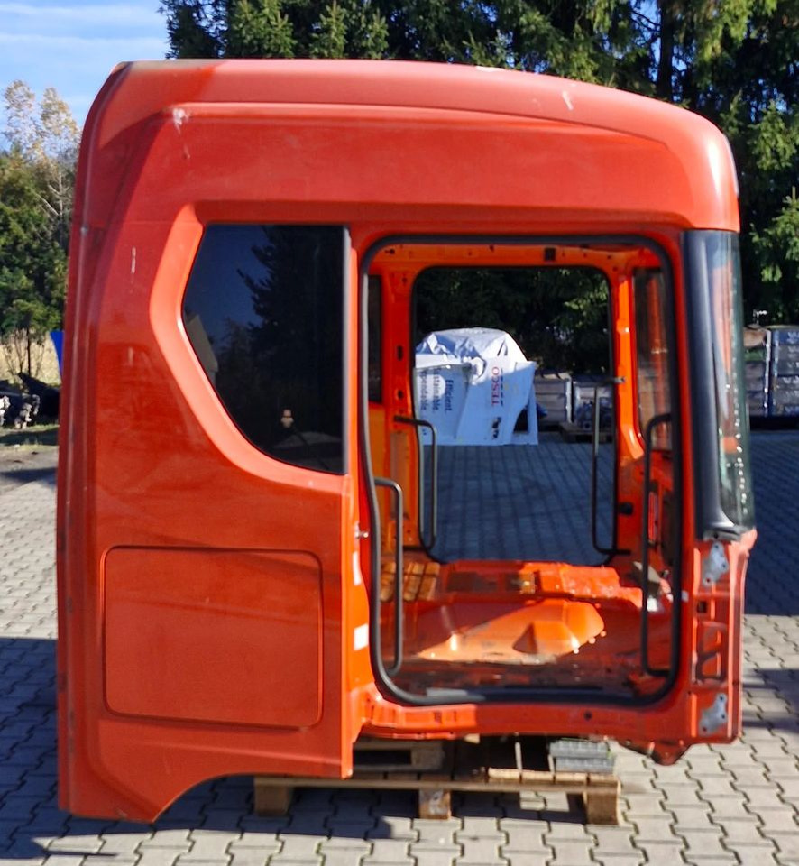 KABINA SCANIA R 2019R - Nadwozie i zewnętrzne elementy: zdjęcie 3 KABINA SCANIA R 2019R - Nadwozie i zewnętrzne elementy: zdjęcie 3