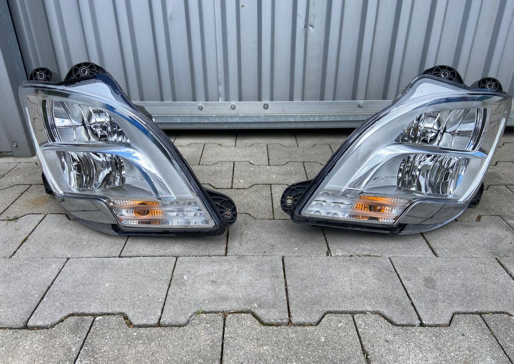 Lampy LED DAF XF 106 euro 6 komplet reflektory - Oświetlenie do Samochodów ciężarowych: zdjęcie 1 Lampy LED DAF XF 106 euro 6 komplet reflektory - Oświetlenie do Samochodów ciężarowych: zdjęcie 1