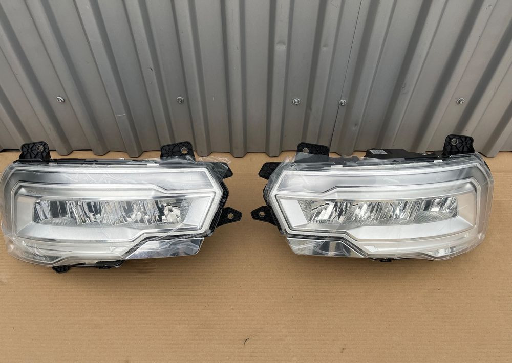 NOWE lampy LED DAF XG XG+ XF reflektor oryginał lampa NOWA - Oświetlenie do Samochodów ciężarowych: zdjęcie 1 NOWE lampy LED DAF XG XG+ XF reflektor oryginał lampa NOWA - Oświetlenie do Samochodów ciężarowych: zdjęcie 1